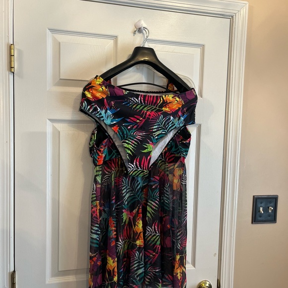 Women Plus Size Tropical Flattering Skirted Top & Bottom Tankini Set 16W & 20W - Picture 10 of 11